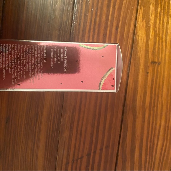 Makeup Bundle - Picture 7 of 11